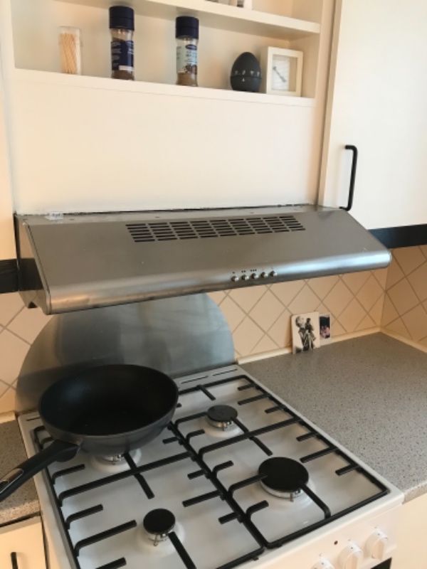 Afmontering og montering af emhætte