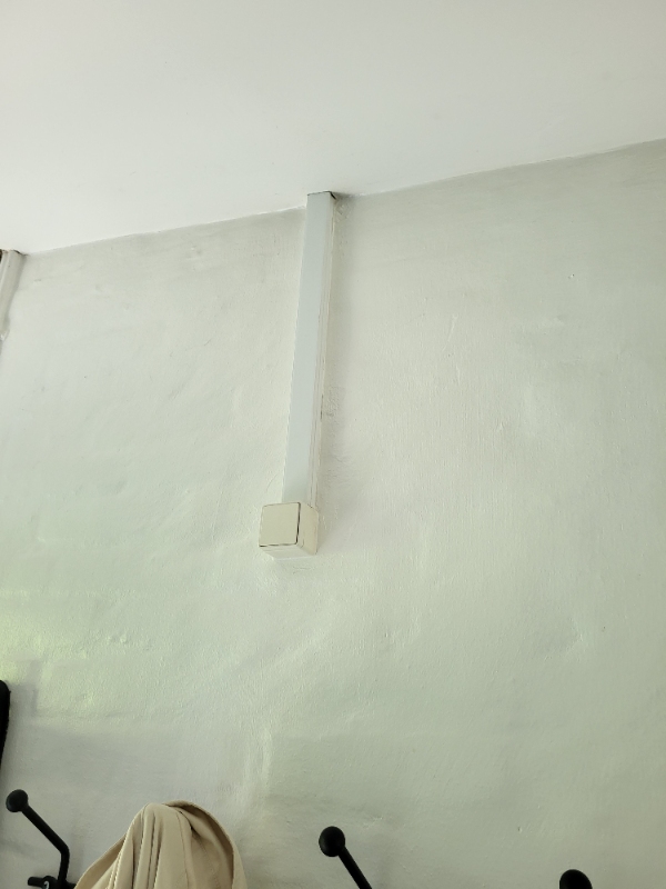 Fræsning af kabler i bryggersvæg