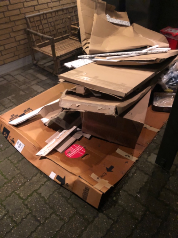 Skrald på lossepladsen
