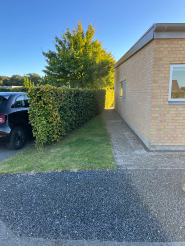 Parkeringsplads til bil.