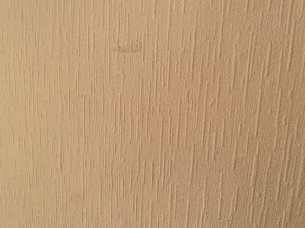 Spartling af vægge med glasvæv/strukturtapet