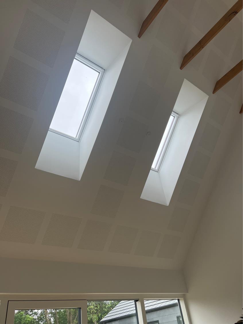 Sætte en lampe op i køkkenet med 4-5 meter til loftet