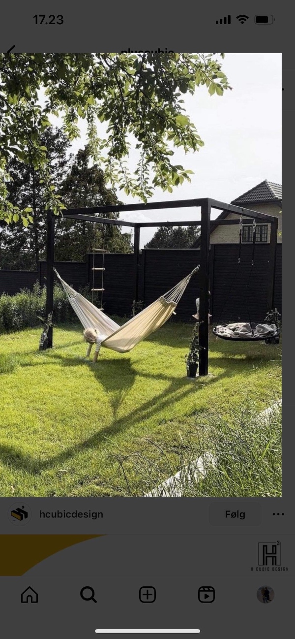 Hjælp til at støbe stativ ned i jorden