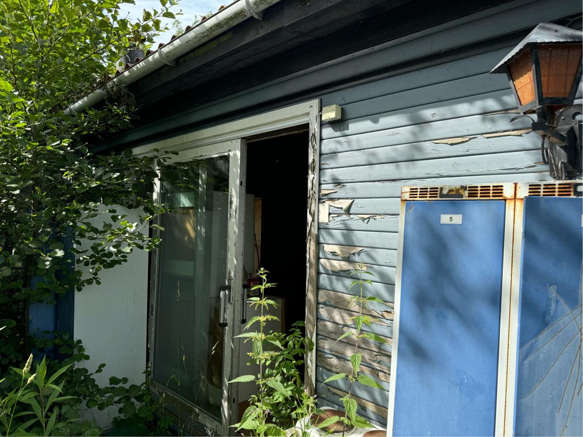 Rydde hus/grund for affald og byggematerialer