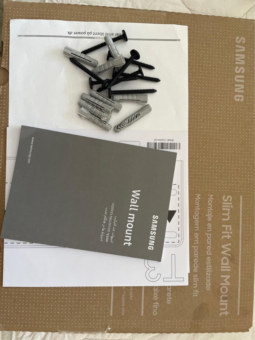 Ophængning af 55” TV