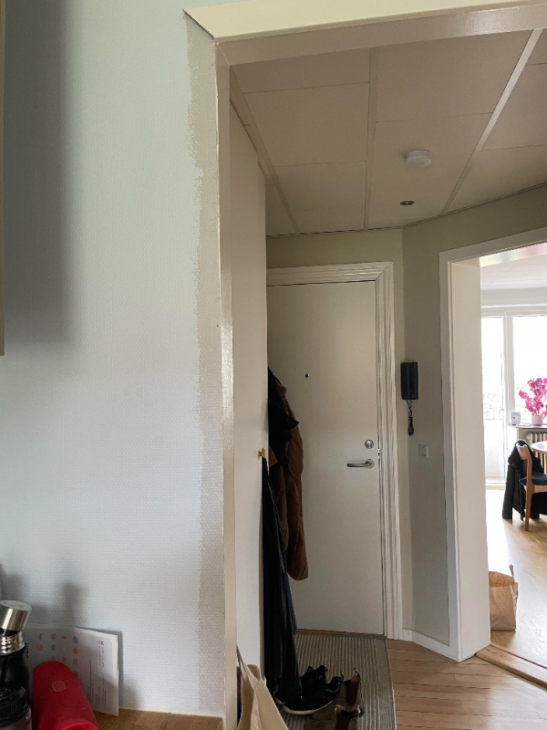 Skjul rør i køkken