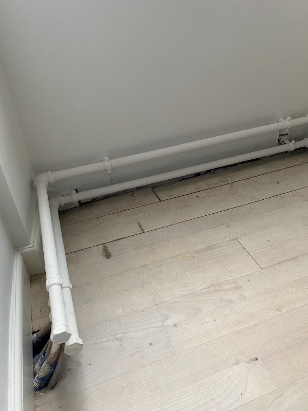 Jeg ønsker at få opsat og monteret en lille radiator inde på mit kontor