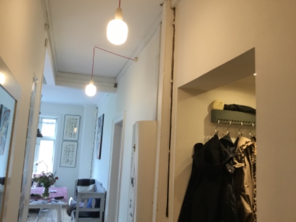 Fyldning af huller i væggene/spartling