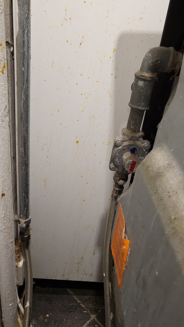 Montering og af montering af gaskomfur gerne denne uge eller næste.