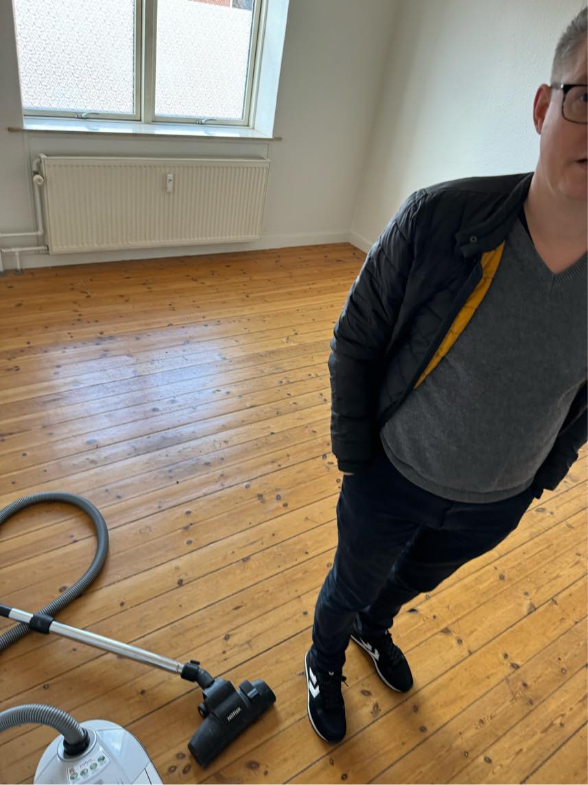 Montering af laminatgulv på 57 qvadrat meter