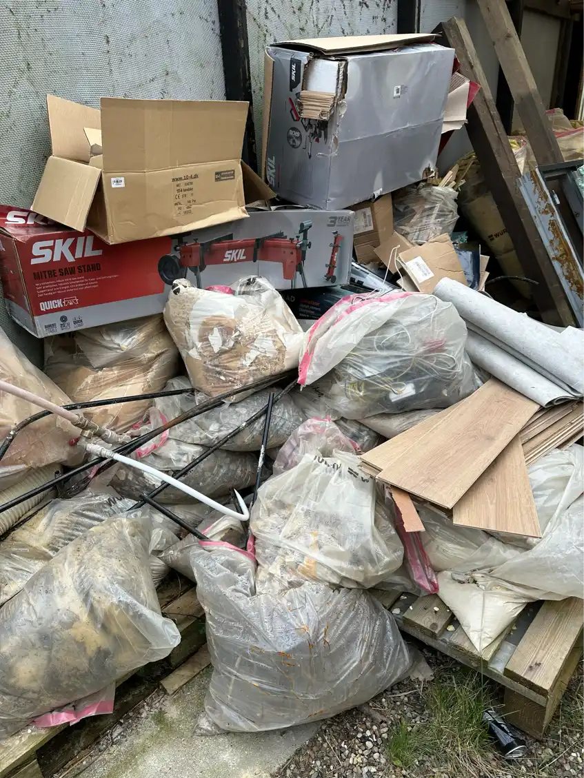 Oprydning af byggeaffald