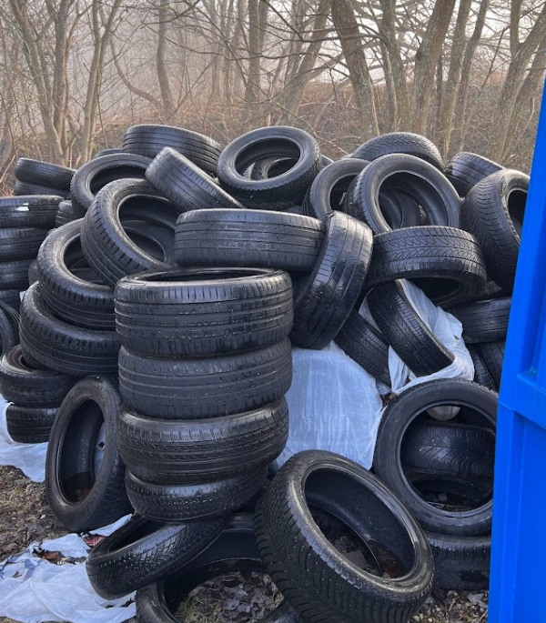 Skrald til container