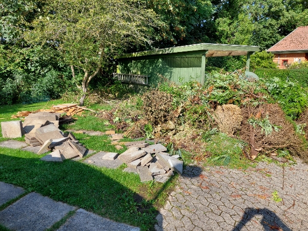 Bortkørsel af haveaffald og fliser