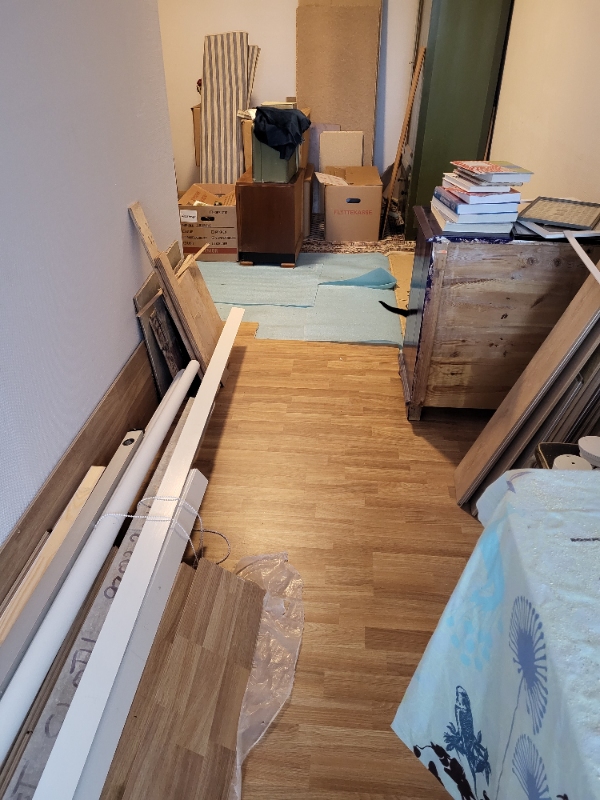 Lagt et laminatgulv i min entre på 16 kvadratmeter