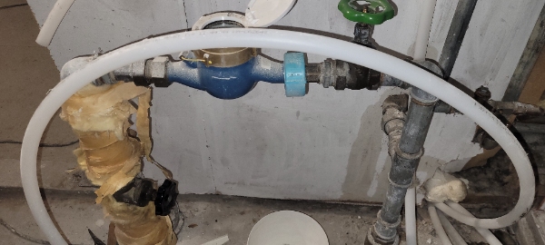 Skifte stophaner ved vandmåler