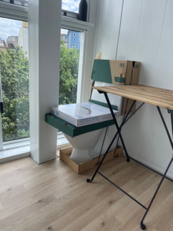 Udskiftning af toilet og køkkenarmatur