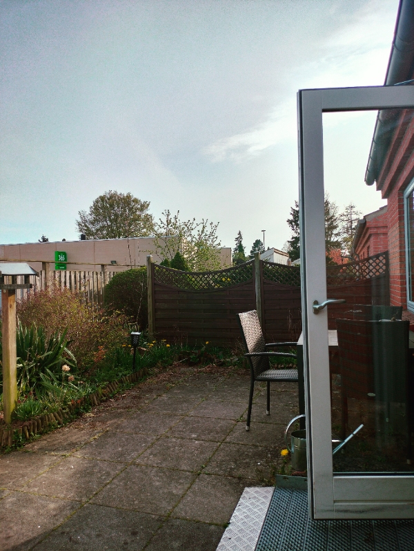 Ukrudt på terrasse og bed