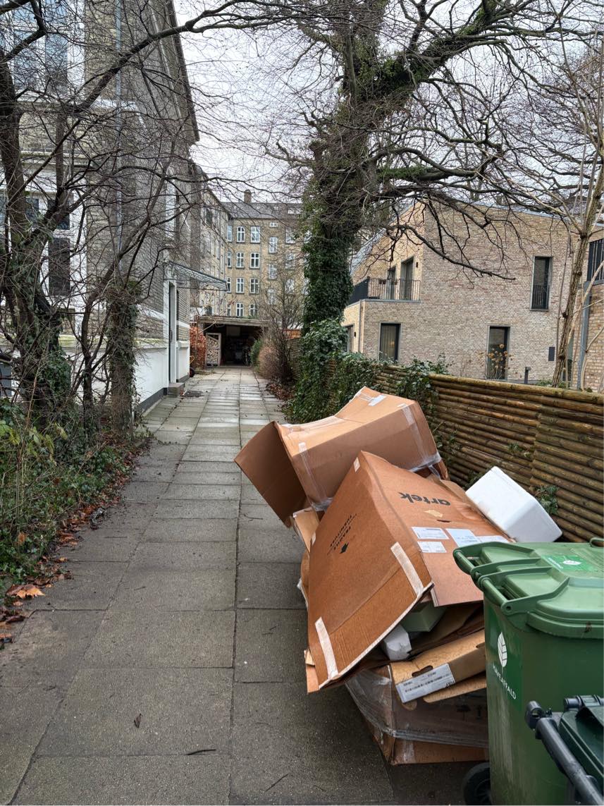 Pap til genbrugsplads