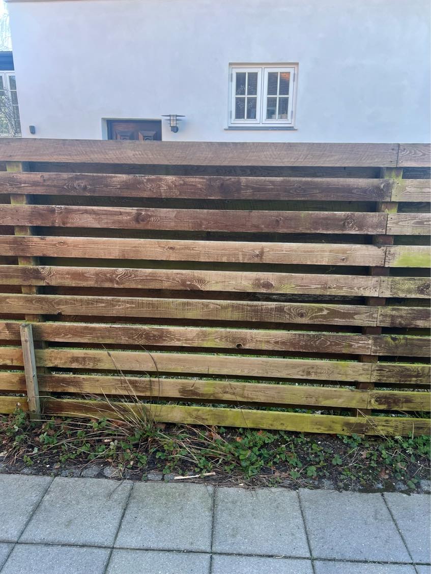 Tilbud på nedtagning og opsætning af nyt hegn