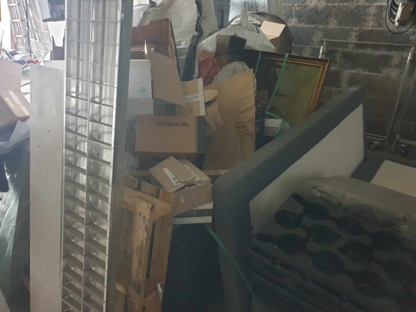 Diverse store og små ting til genbrugspladsen