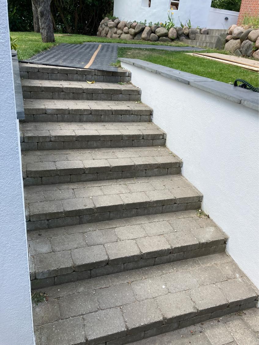 Nedgravning trampolin