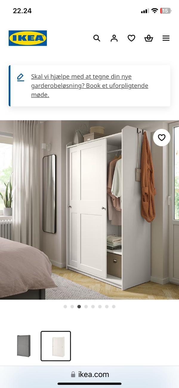 Samling af Hauga garderobeskab fra Ikea. 118x200 med skydelåger.