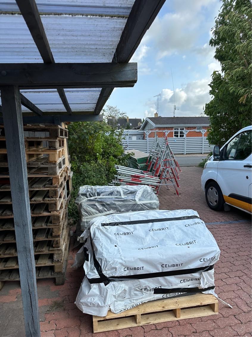 Bortskaffelse af asbest plader