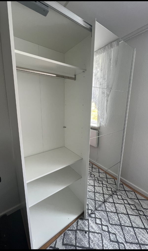 Flytte skab til andet værelse