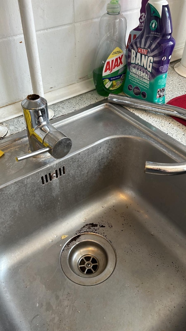 Montering af vandhane