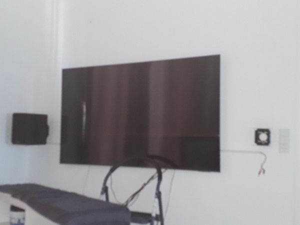 Afmontering af tv på væg