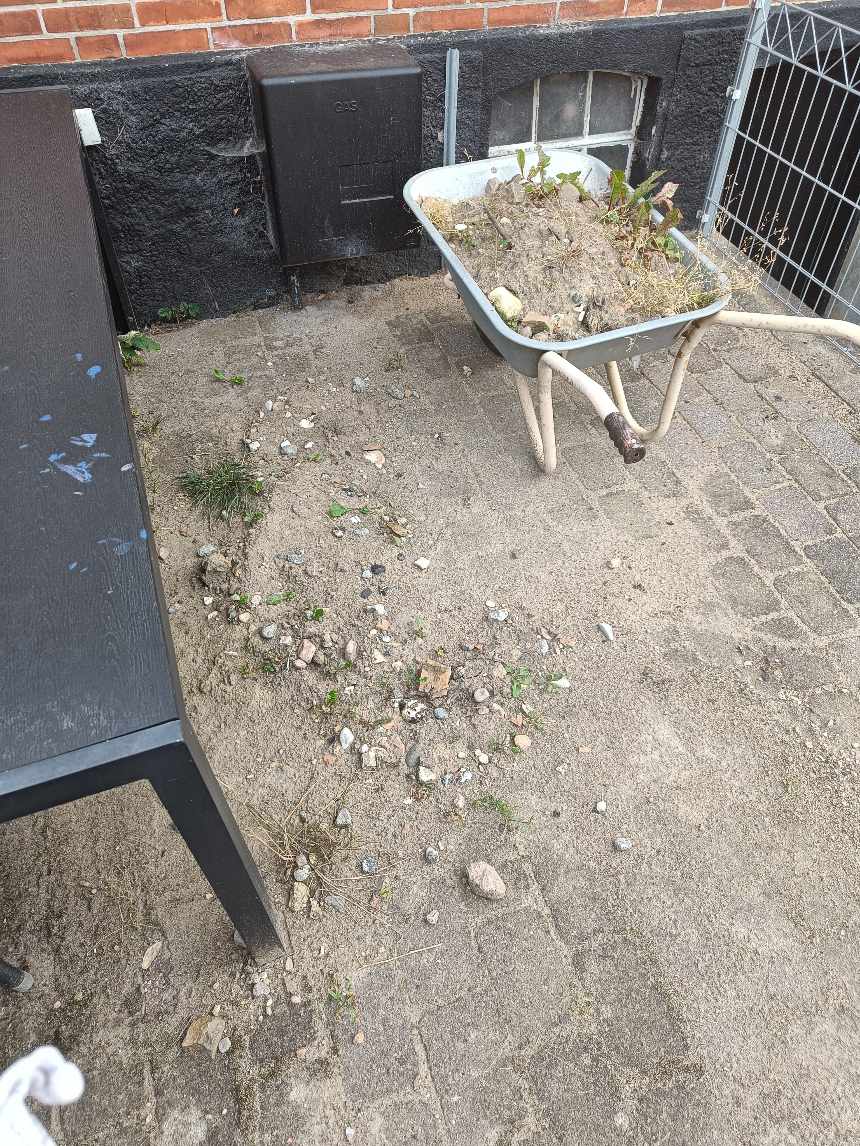 Bortskaffelse af jord med brokker