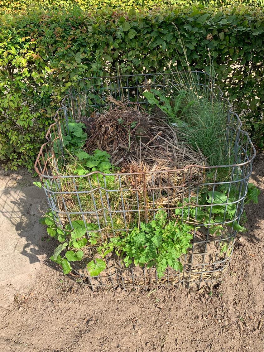 Tømning + fjernelse af kompostbeholder