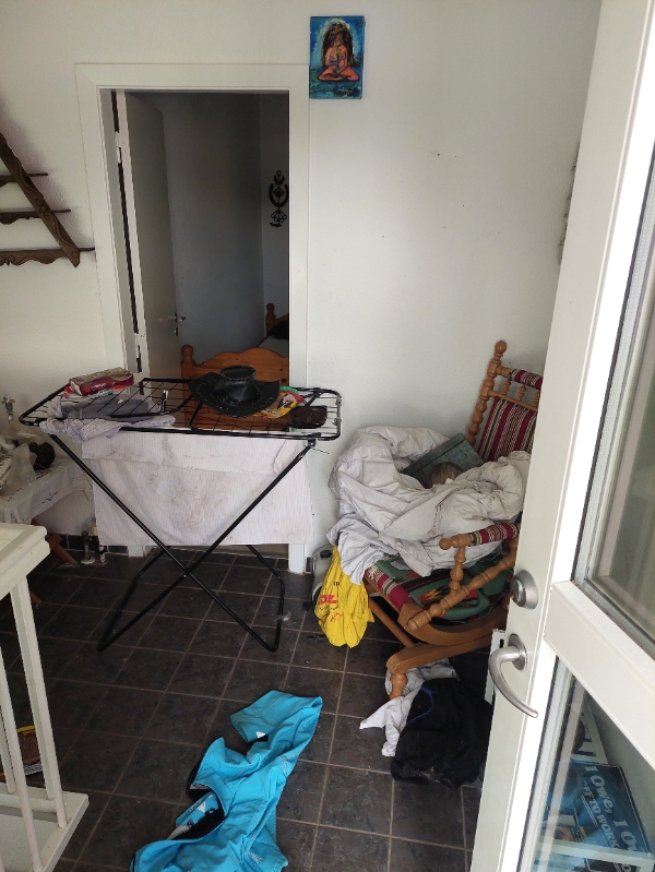 Rydning og rengøring af lejlighed