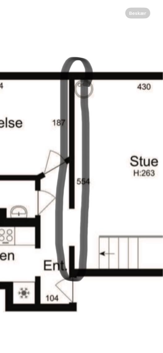 Tømrer til nedrivning af gipsvæg og genopbygning ny væg.