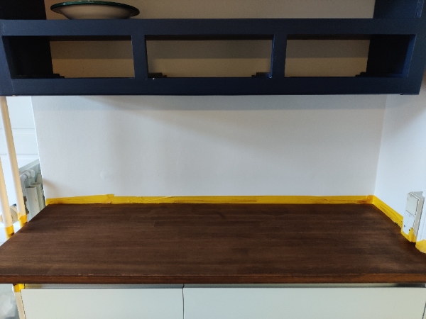 Afslibning og oliering af bordplade + tilskæring og påsætning af kantlister