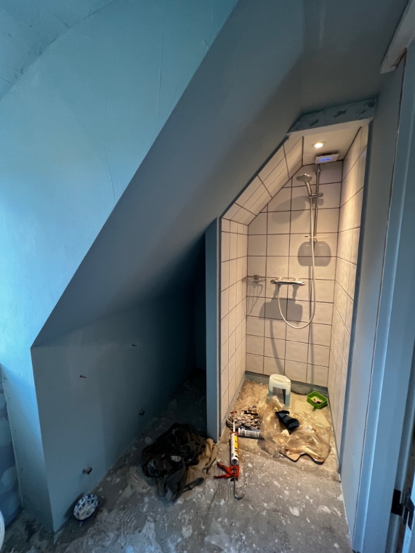 Finspartling og glasfilt