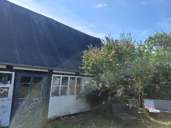 Maling af tagpaptag med Bitum,  16×5 + lille tag på 3x1,5.