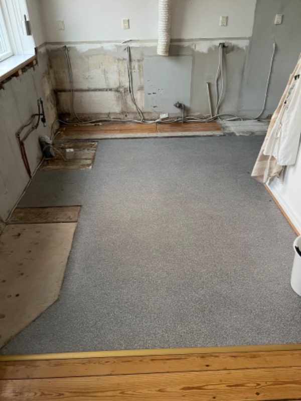 Lagt en linoleums gulv på i mit køkken