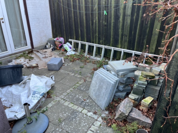 Bortkørsel af fliser og forskelligt