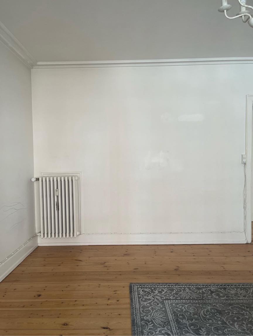 Bogreol og radiatorskjuler