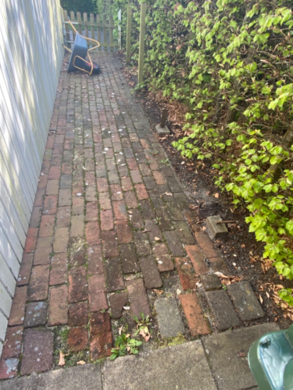 Havearbejde og græsslåning