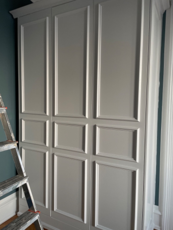 Justering af skabslåger