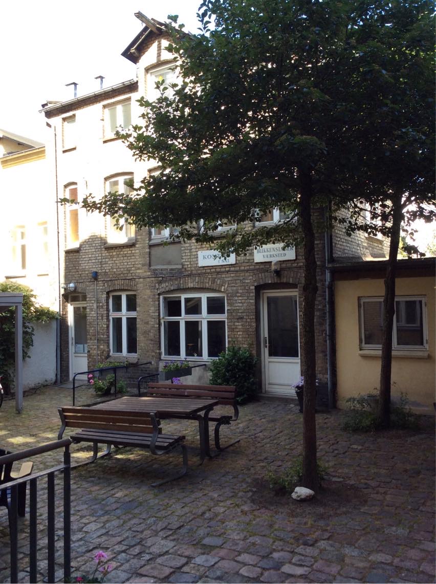 Rengøring af lille kontor