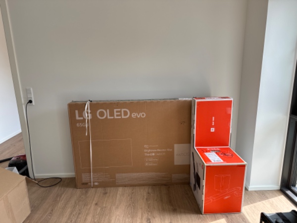 Ophængning af TV og soundbar