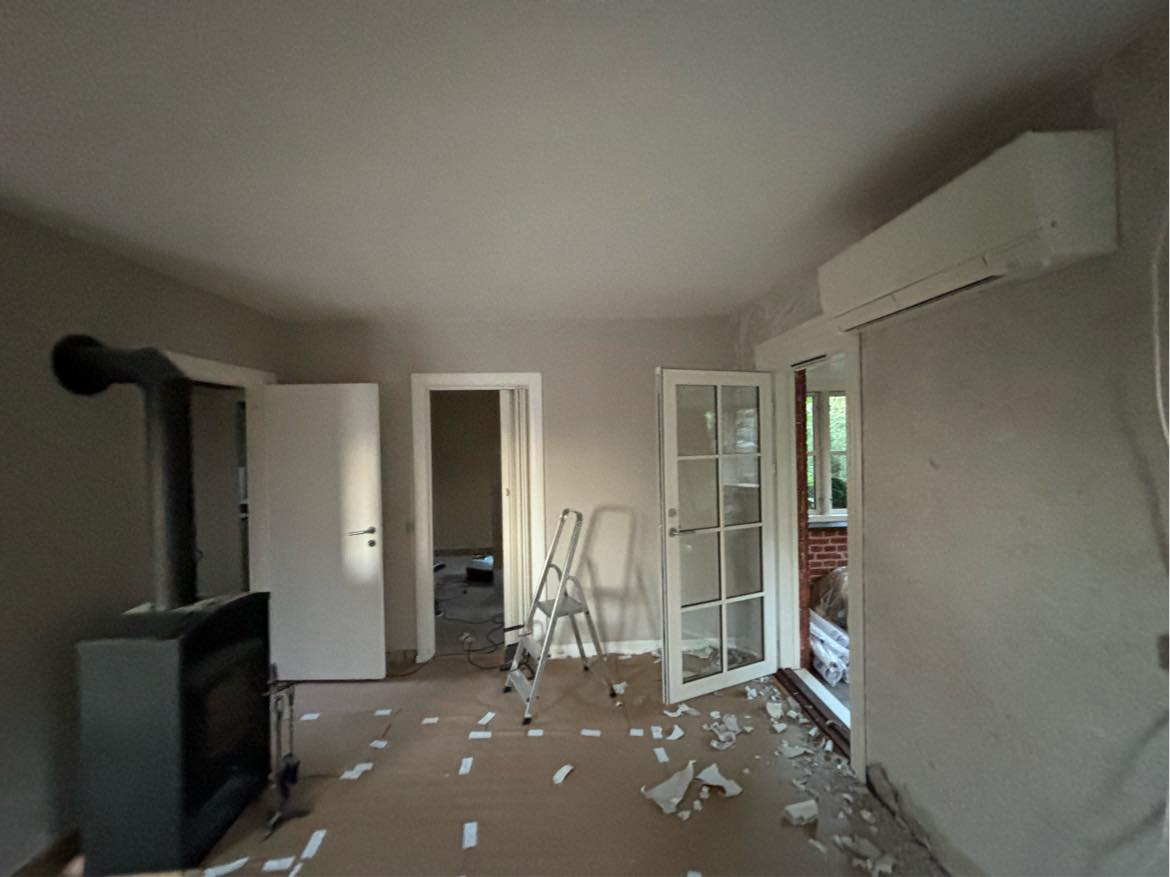 Puds af vægge med mørtel