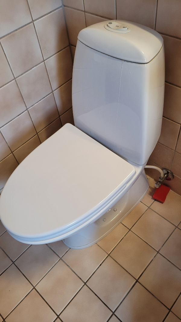 Reparation af toilet-cisterne