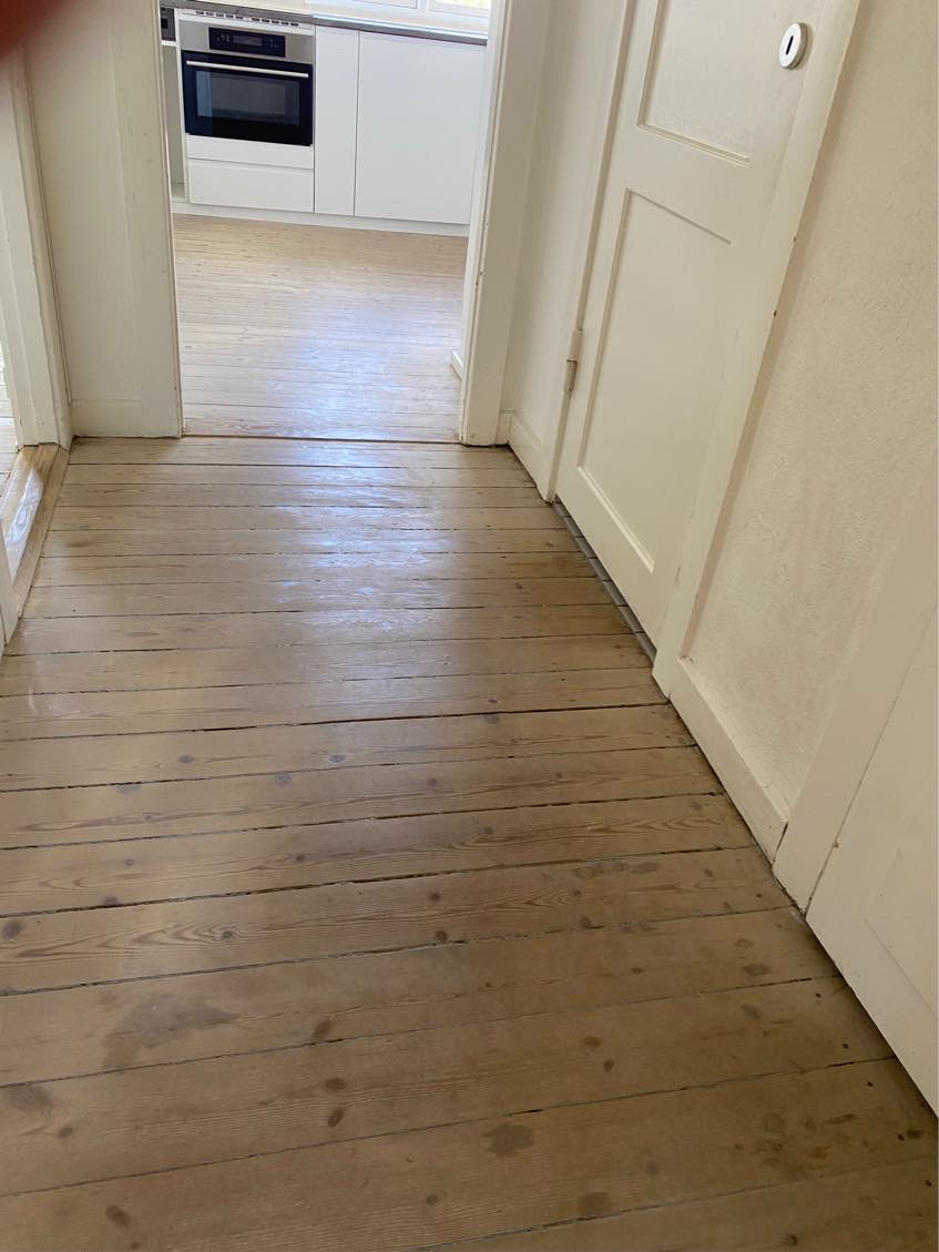 Gulvafslibning af 60 kvm lejlighed