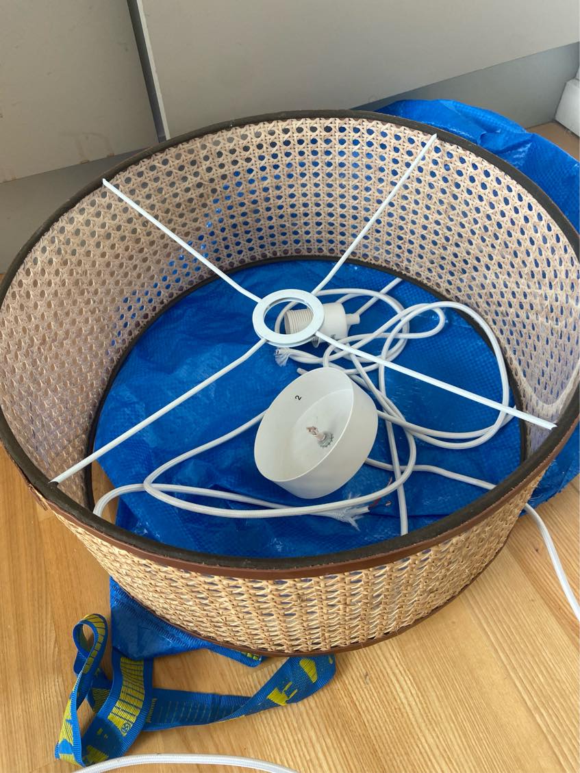 Montering af lampe, måske skift af fatning