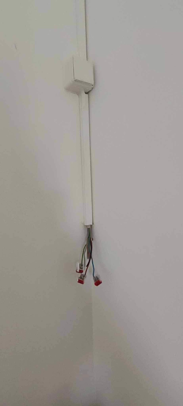 Montering af loftslampe