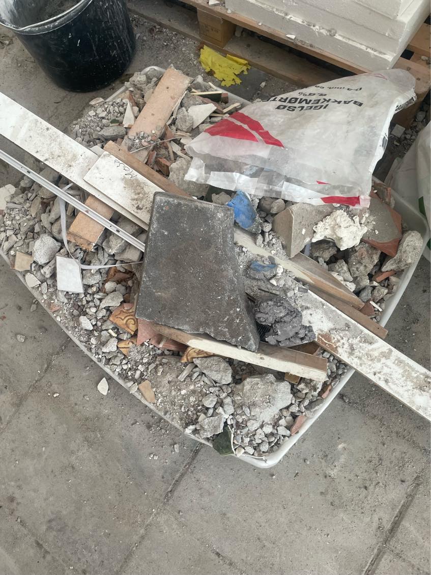 Køre fliser og andet på genbrug